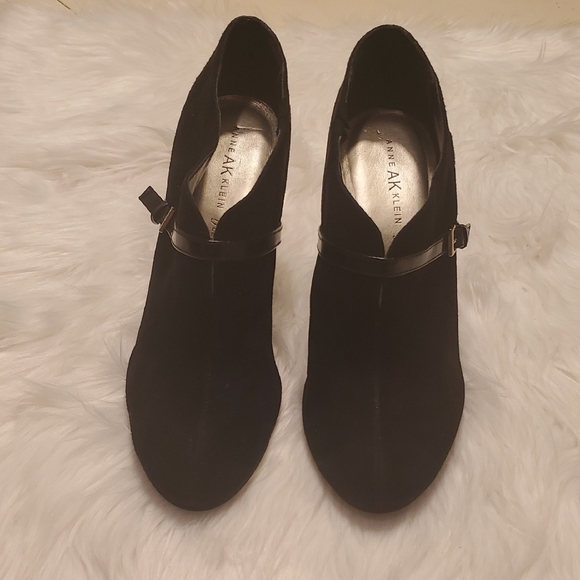 Anne Klein Iflex Tillinger Women's Black Wedge Bootie Size 10 - Picture 5 of 7